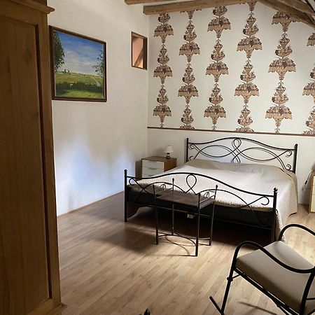 Gites Chateau Le Bois Saint-Julien-aux-Bois Eksteriør billede