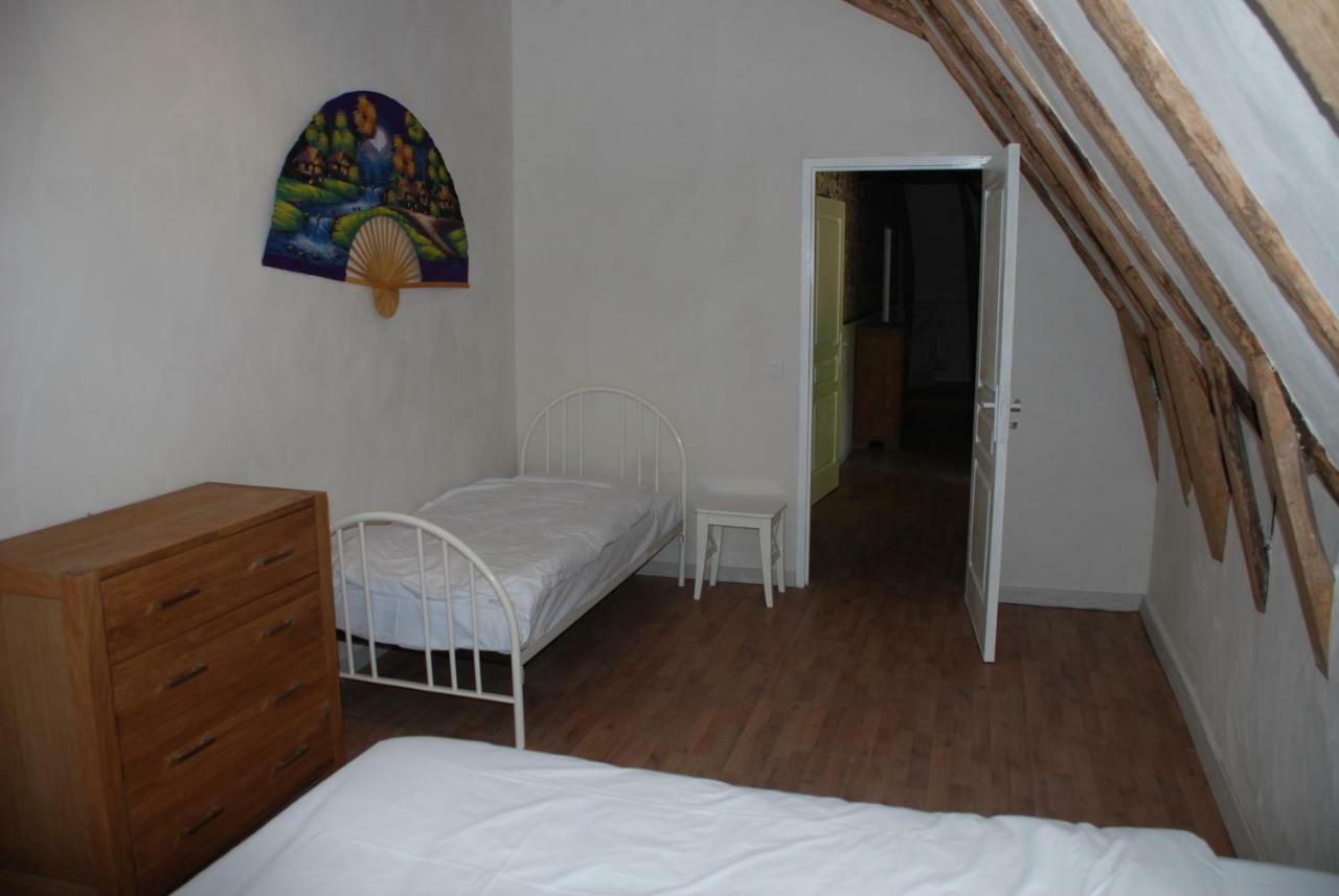 Gites Chateau Le Bois Saint-Julien-aux-Bois Eksteriør billede
